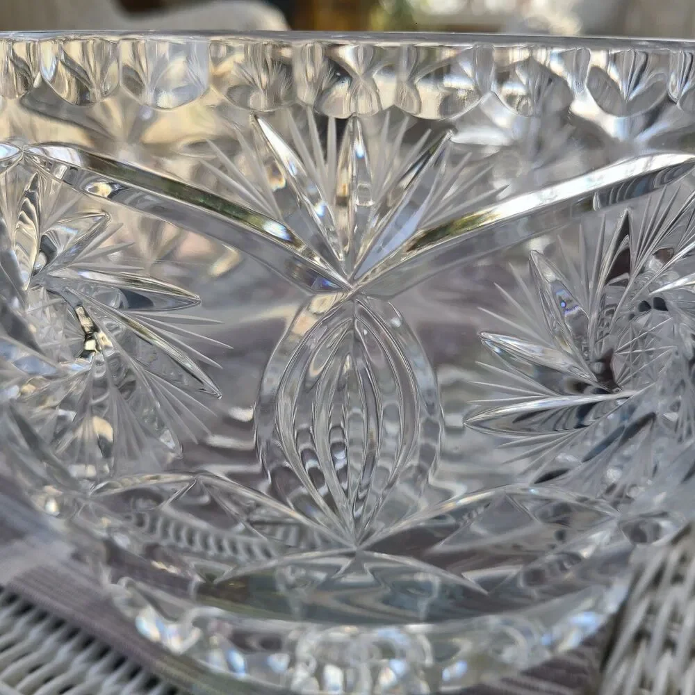 Crystal Clear Monica Pinwheel Elegant Cut Lead Crystal Bowl 8